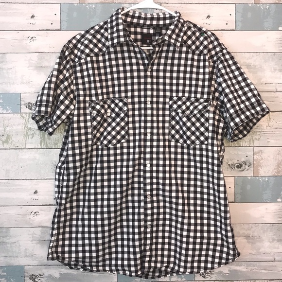 jf j.ferrar Other - J. Ferrar black white check shirt size xl    0130